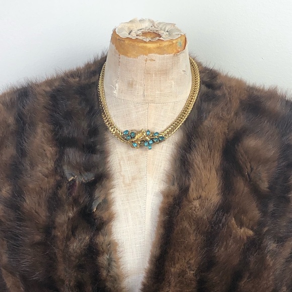 💥SOLD💥Vtg Rhinestone Chunky Slinky Gold Tone 80s - Picture 3 of 12